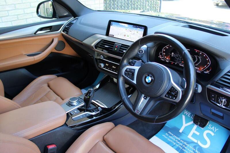 BMW X3 view 2