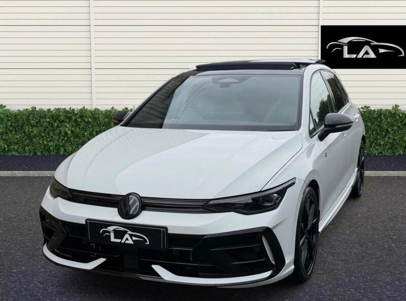 Volkswagen Golf view 2