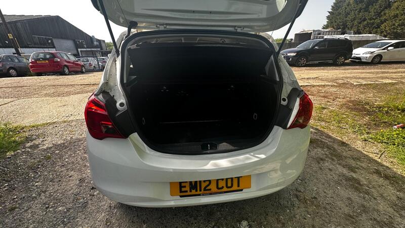 2015 Vauxhall Corsa — photo 6