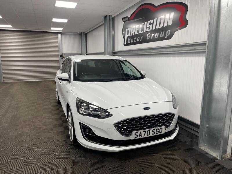 Ford Focus view 3