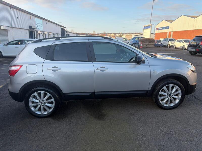 Nissan Qashqai view 4