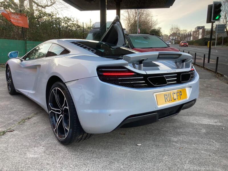 Mclaren 12c view 3
