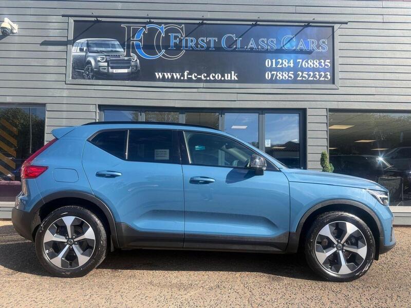 Volvo XC40 view 5