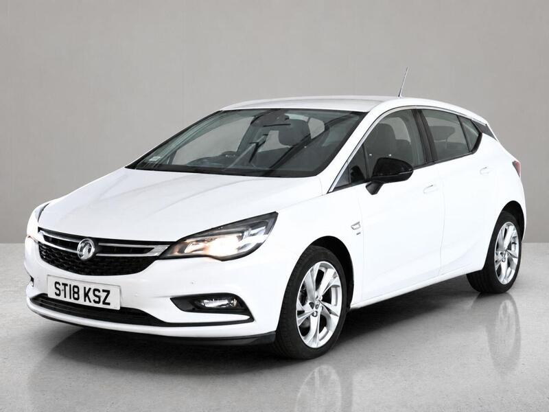 Vauxhall Astra view 3