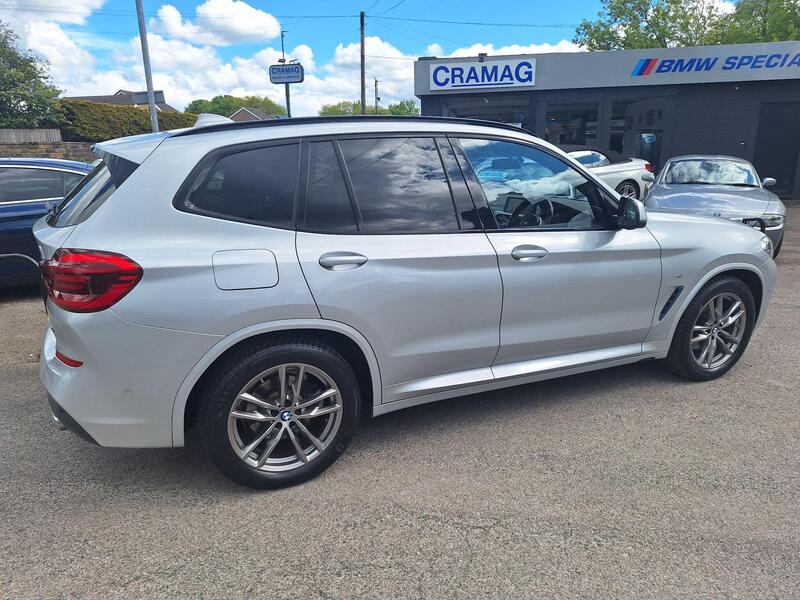 BMW X3 view 4