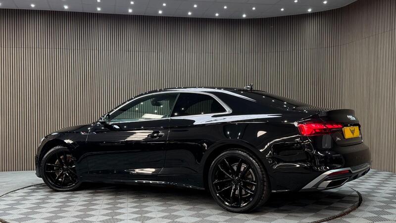 Audi A5 view 2