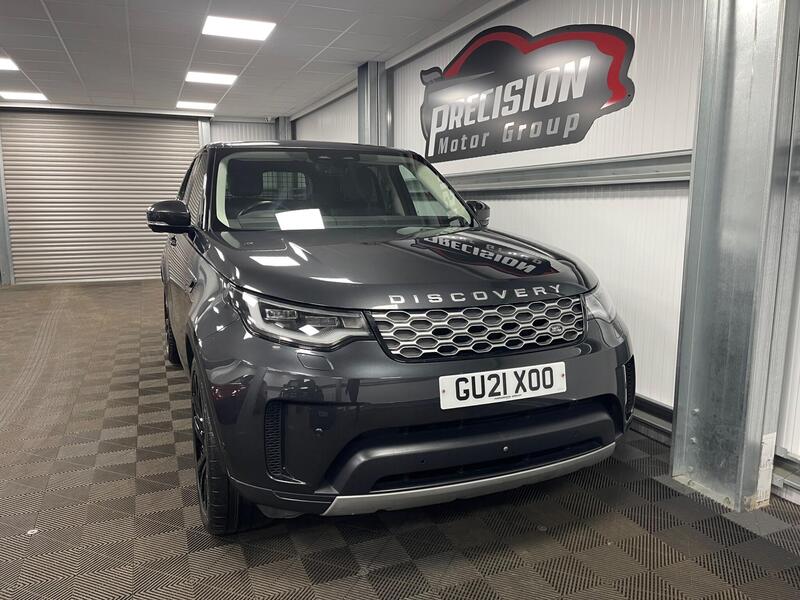 Land Rover Discovery 3 view 2