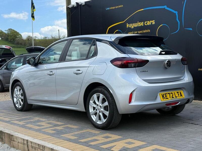Vauxhall Corsa view 3
