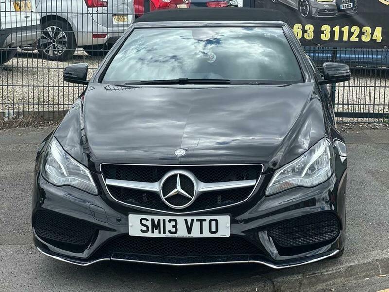 Mercedes-Benz E Class view 4