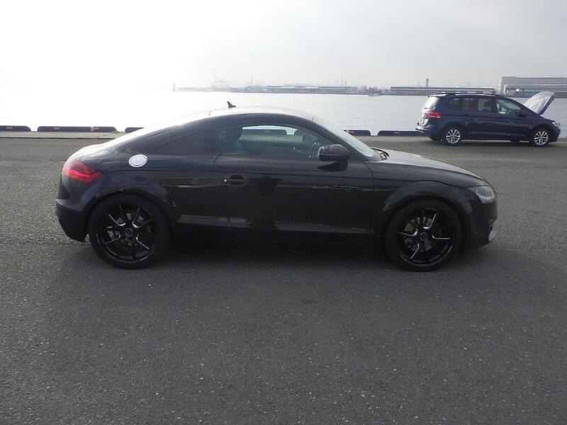 Audi TT view 2