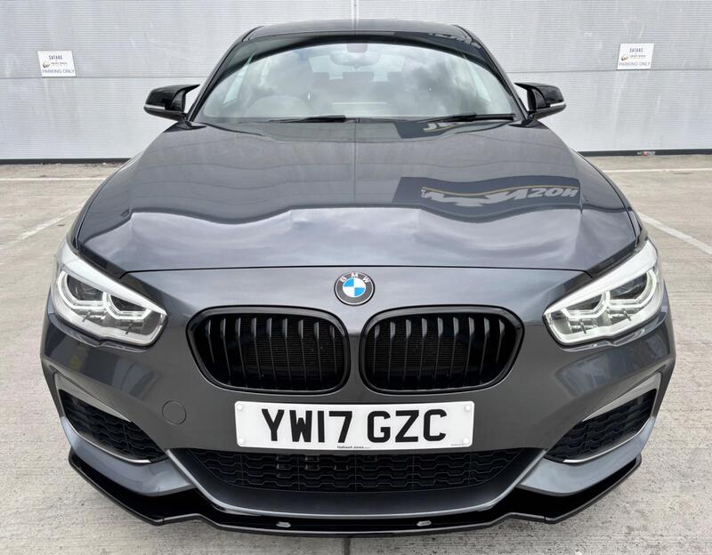 BMW 1 Series view 5