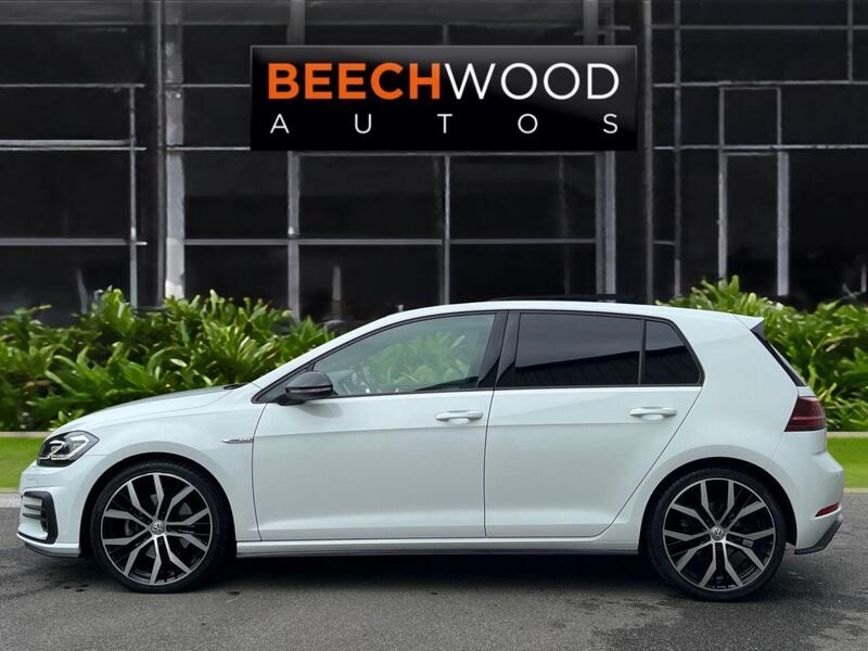 Volkswagen Golf view 5