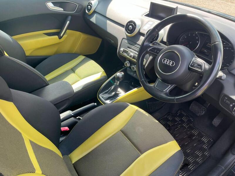Audi A1 view 4