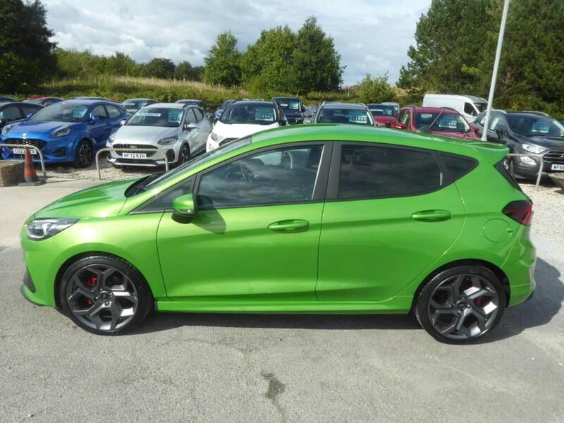 Ford Fiesta view 6