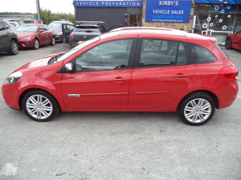 Renault Clio view 4
