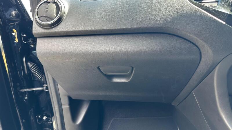 2017 Ford Ka+ — photo 22