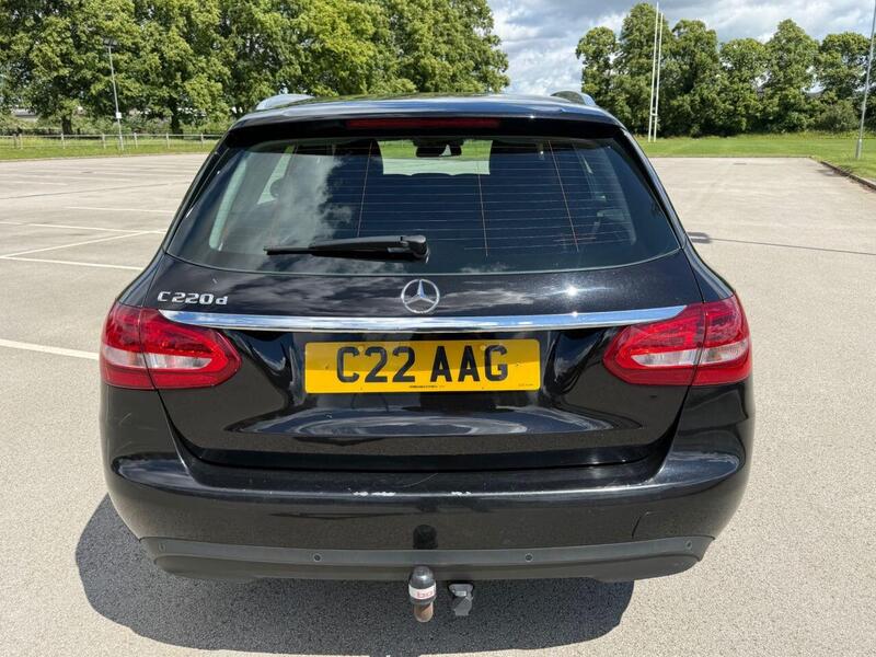 Mercedes-Benz C Class view 7