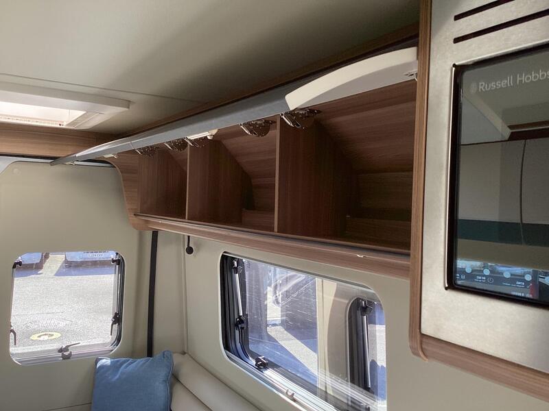 Auto-Trail V-Line 610 SE — image 23