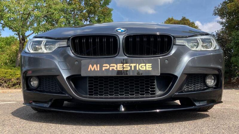 BMW 3 Series view 5
