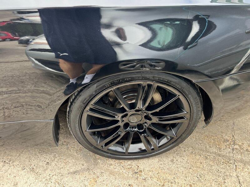 BMW 3 Series view 5