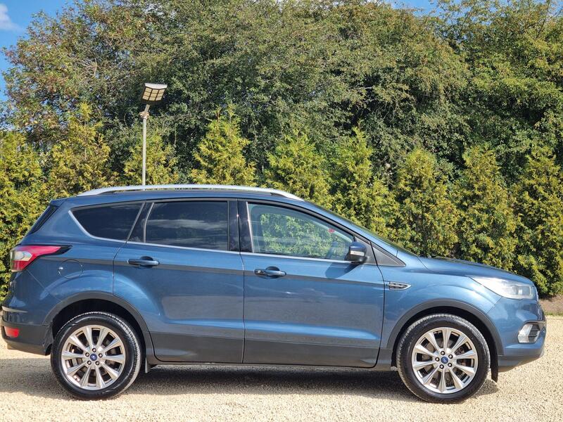 Ford Kuga view 6