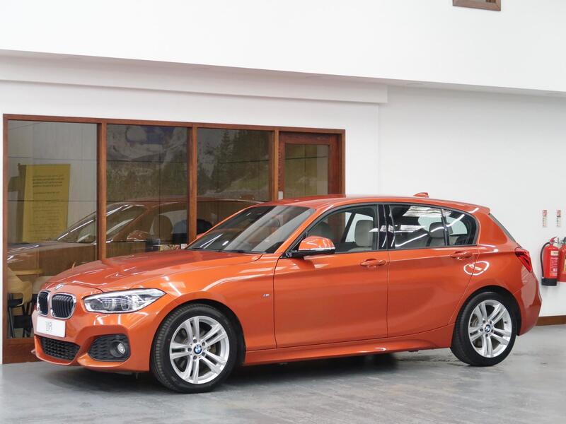 BMW 1 Series view 3