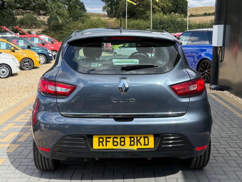 Renault Clio view 4