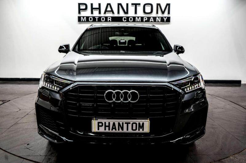 Audi Audi Q7 view 5