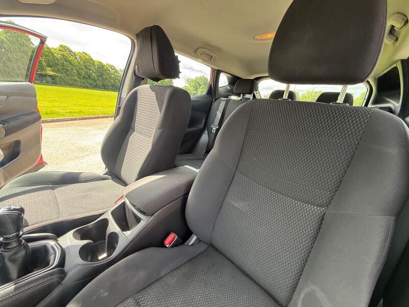 Nissan Qashqai view 3