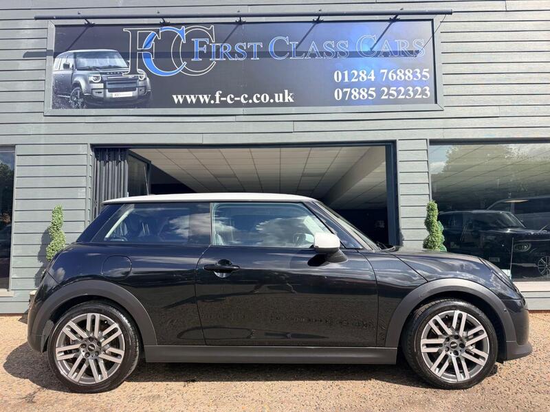 MINI Hatch view 4