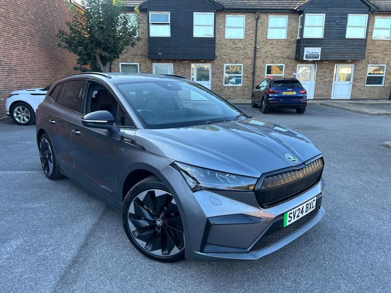 Skoda Enyaq — photo 1