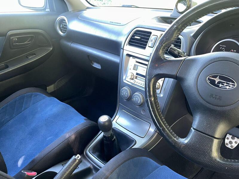 Subaru Impreza view 35