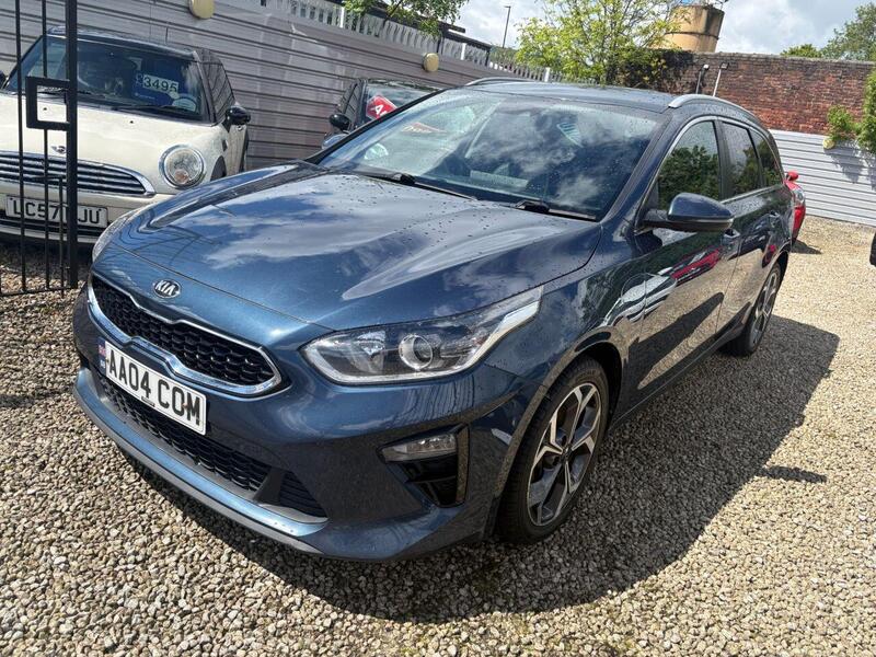 Kia Ceed view 3