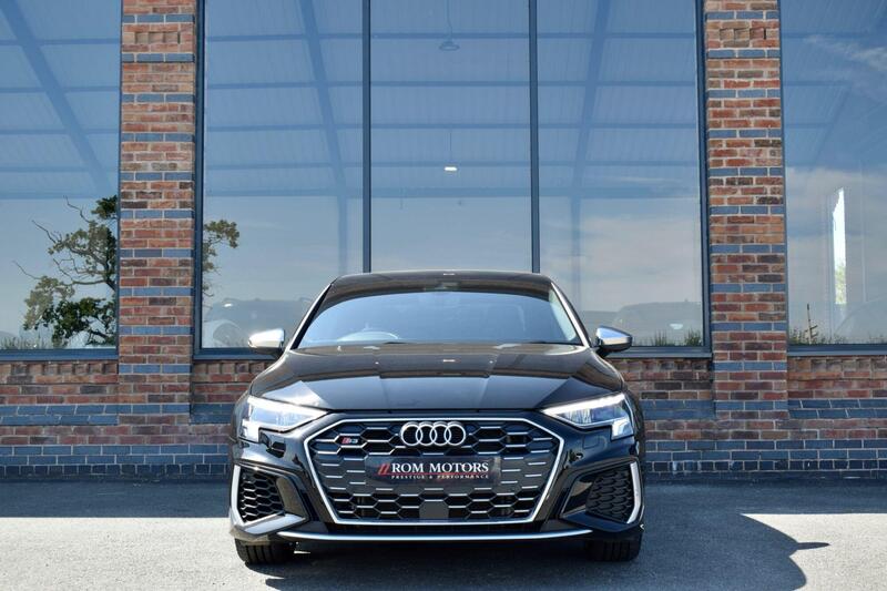 Audi Audi S3 view 4