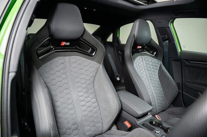 Audi Audi RS3 view 4