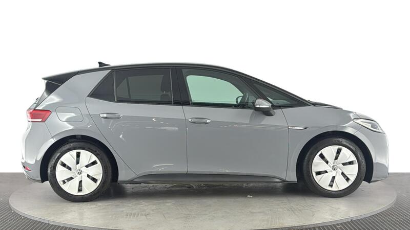 Volkswagen Id.3 view 3