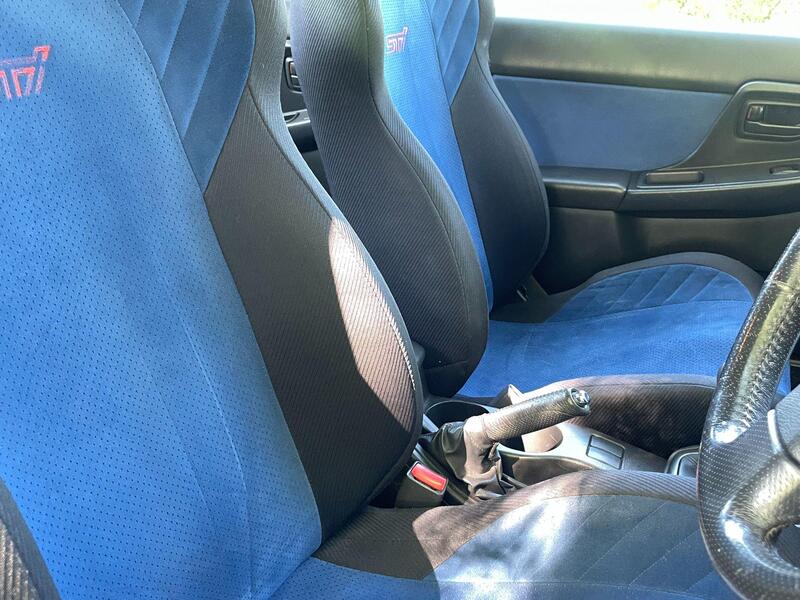 Subaru Impreza view 56