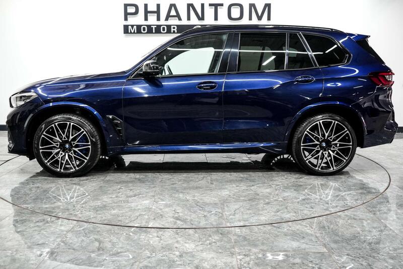 BMW X5 BMW X5 M view 3