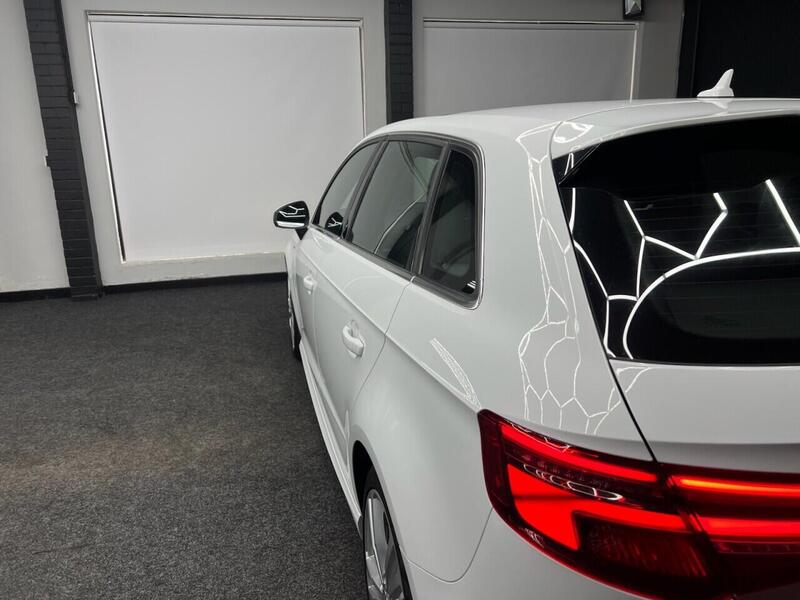 Audi A3 view 6