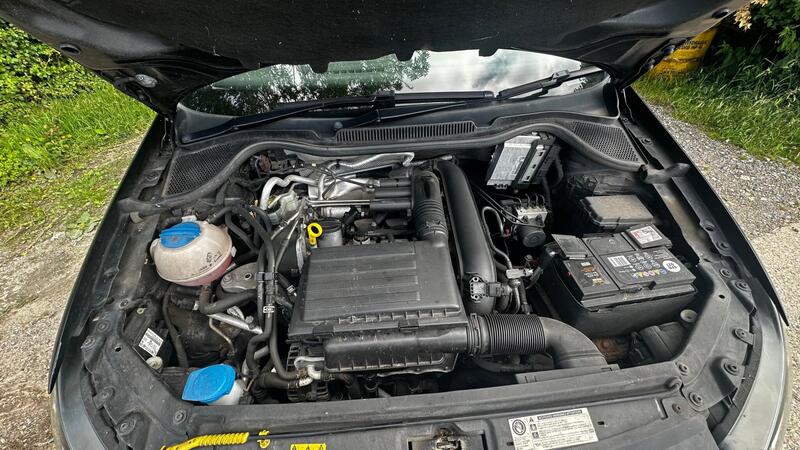 2017 Volkswagen Polo — photo 13