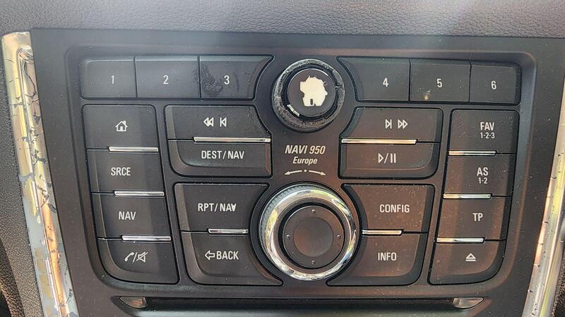 2015 Vauxhall Mokka — photo 24