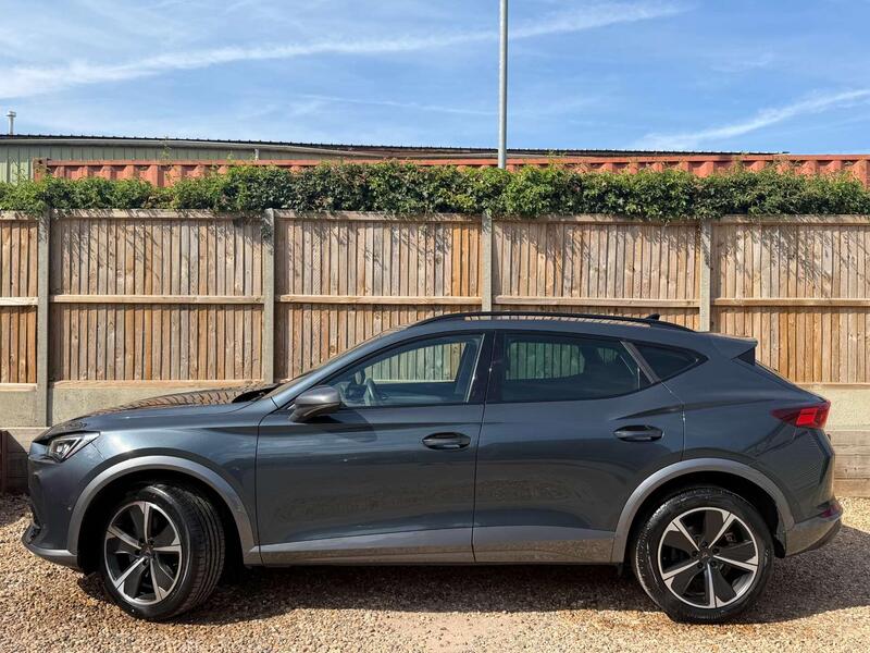 Cupra Formentor view 6