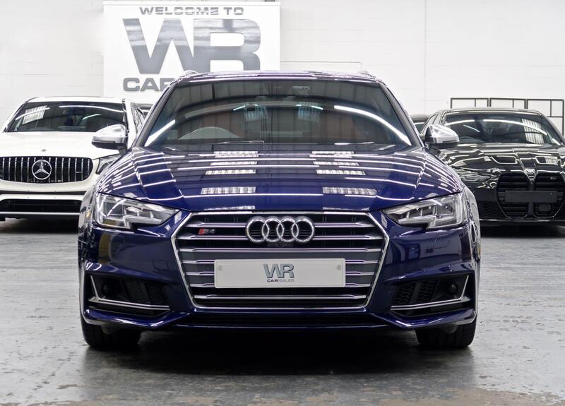 Audi S4 Avant view 2