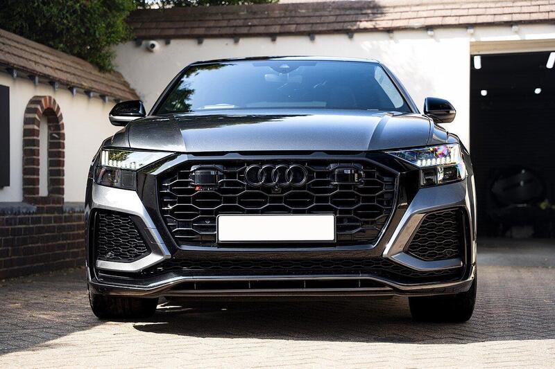 Audi Audi RSQ8 view 2