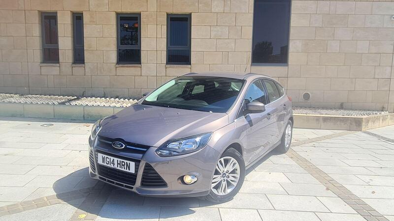 Ford Focus view 5