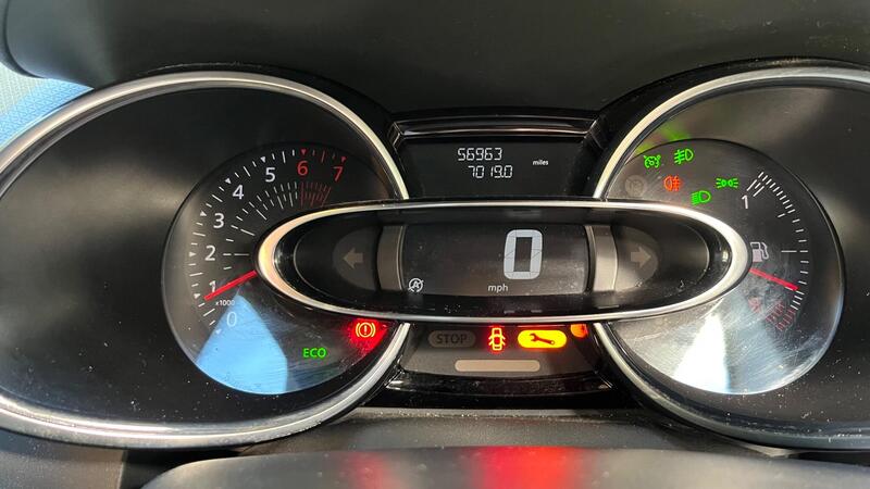 2019 Renault Clio — photo 30
