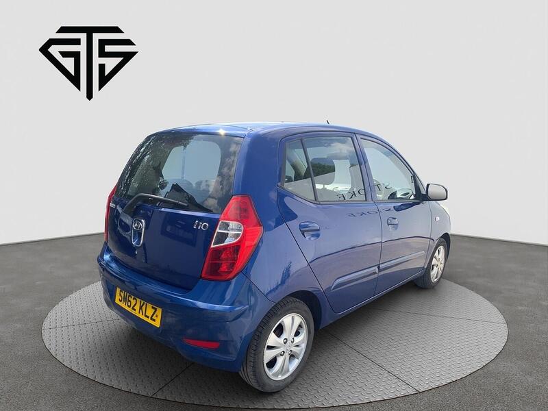 Hyundai i10 view 3