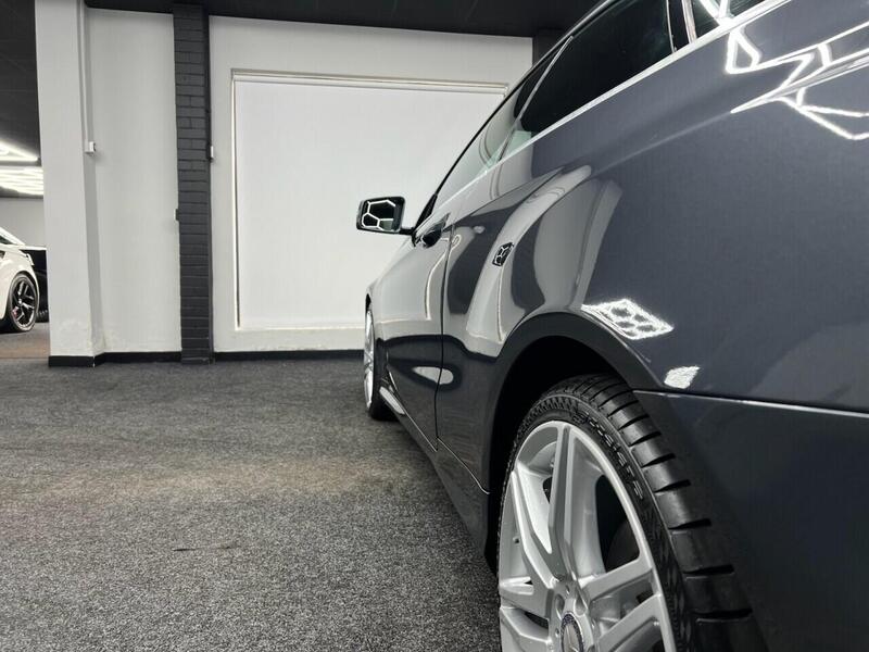 Mercedes-Benz E Class view 7