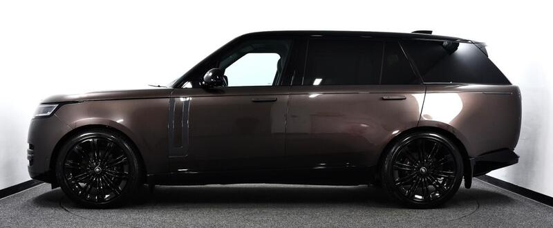 Land Rover Range Rover view 4