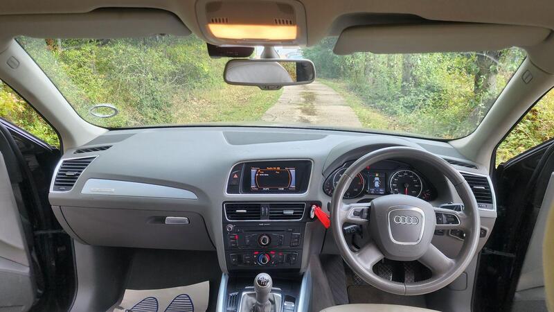 2011 Audi Q5 — photo 25